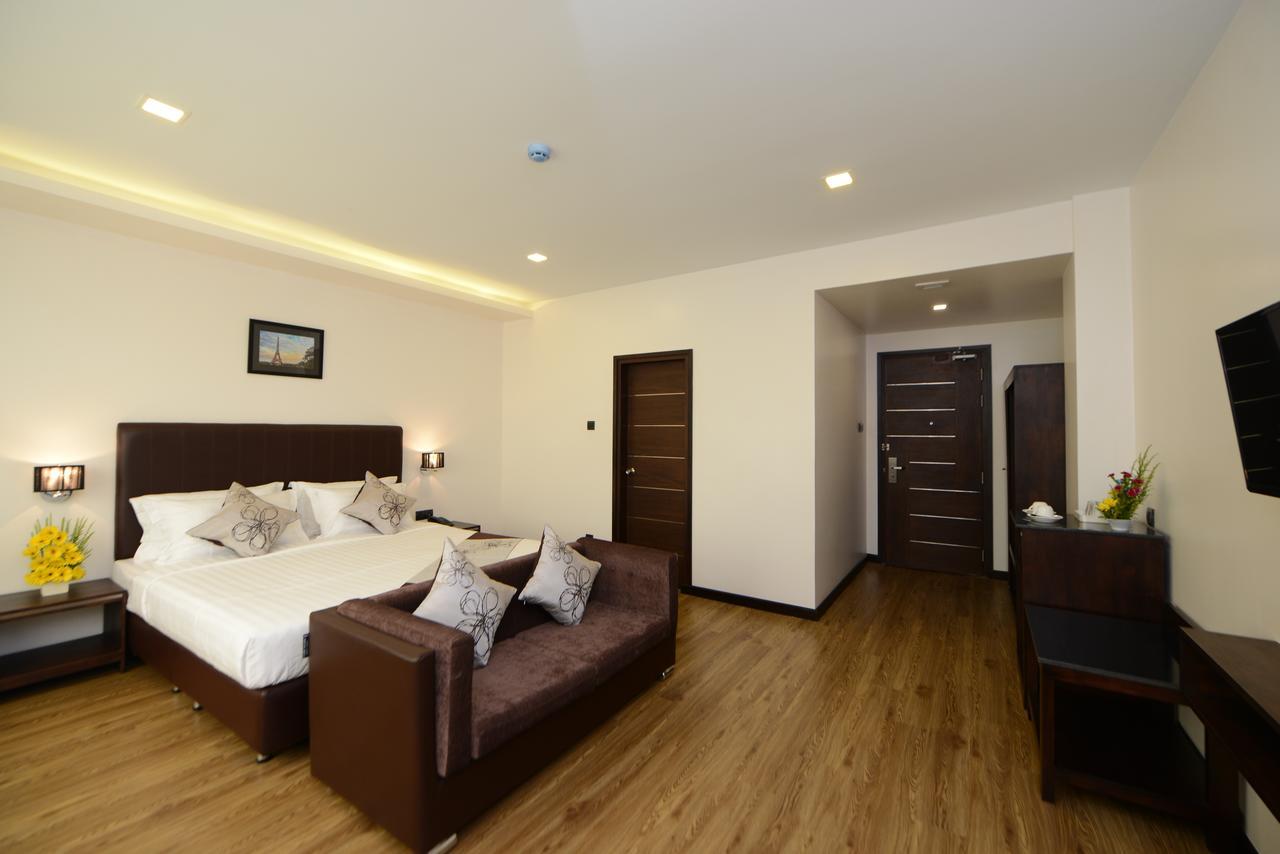 Hotel Lexus Yangon Exterior photo